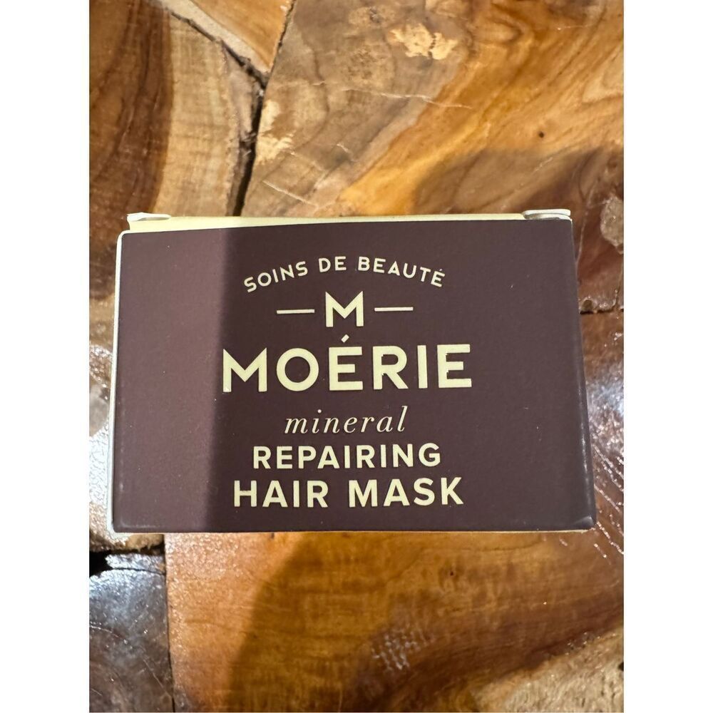 Moerie mineral repairing hair mask new in box